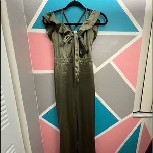 Olive green jumper / size -Xs